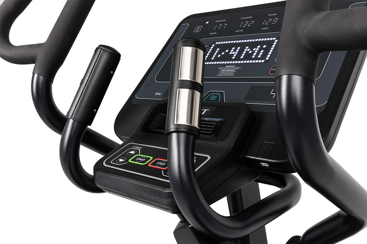 Spirit Fitness Elliptical CE850+