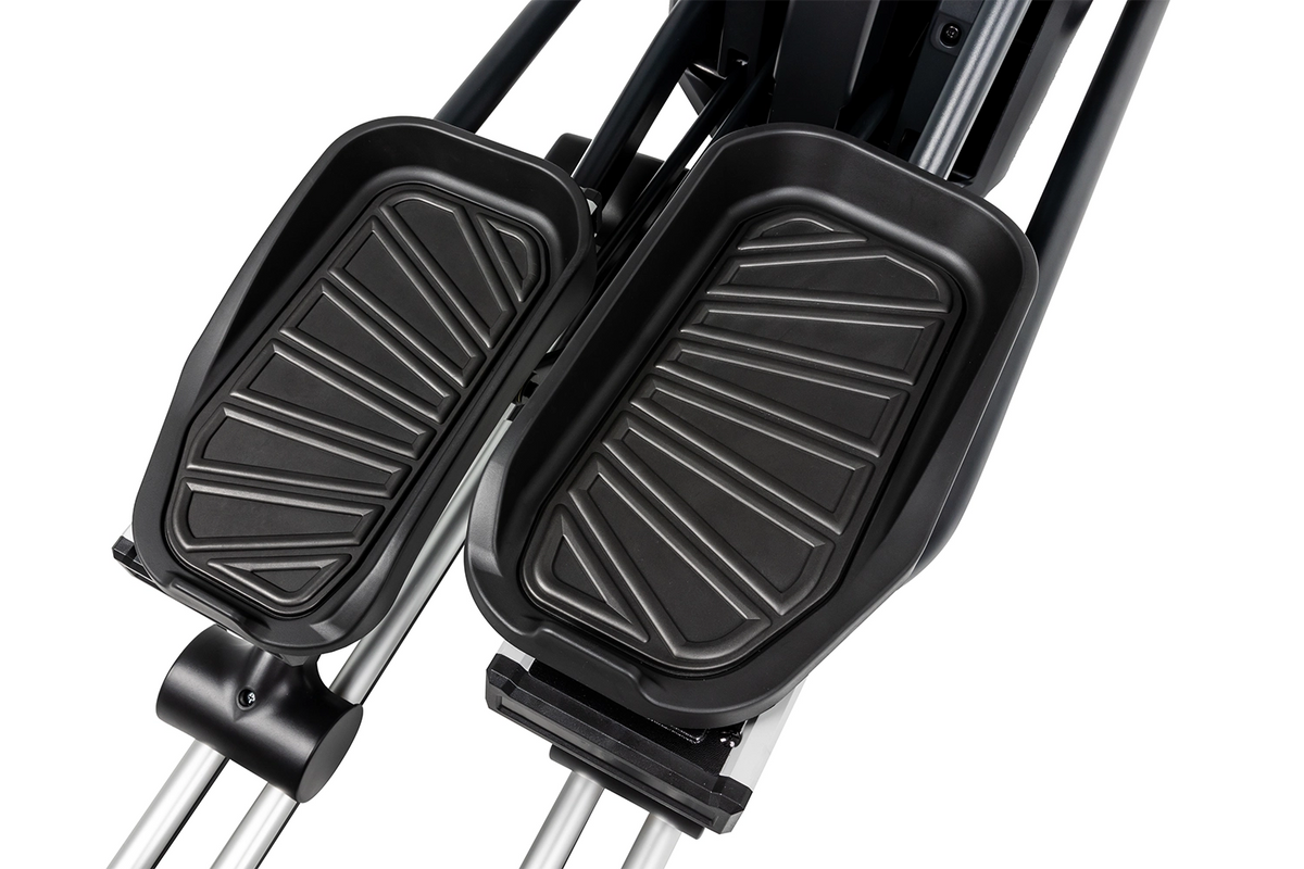 Spirit Fitness Elliptical CE850+