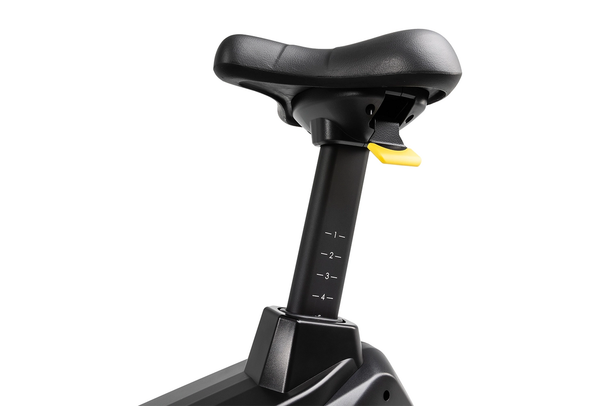 Spirit Fitness Uptight Bike CU900+
