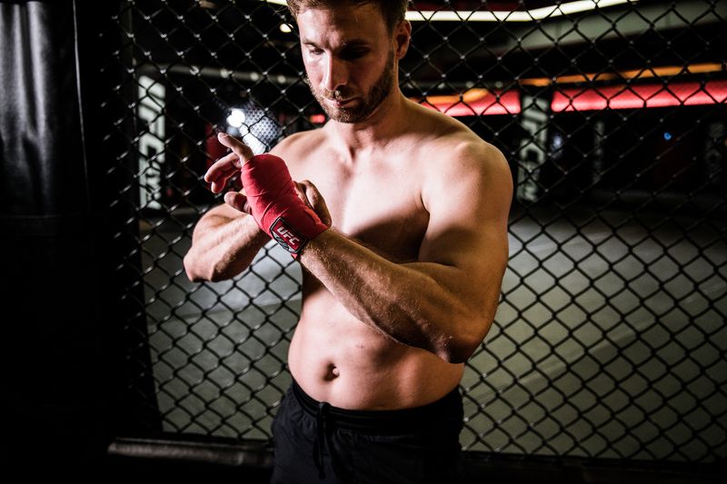 UHK-69760 180" Contender Hand Wraps