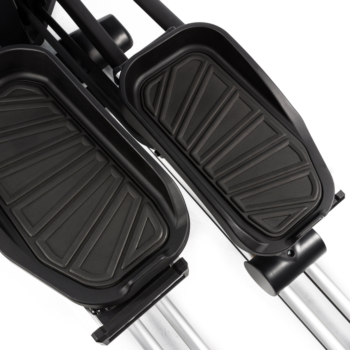 Sole Fitness Elliptical E95s
